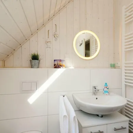 Seesternchen * Olpenitz